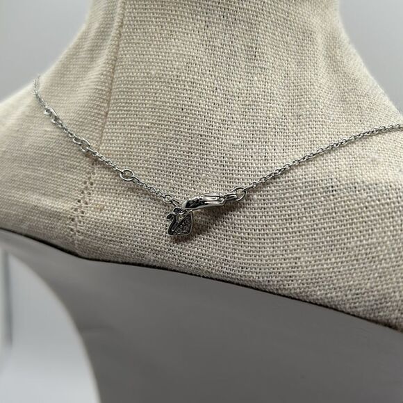 Swarovski Crystal Butterfly Necklace - Picture 3 of 3